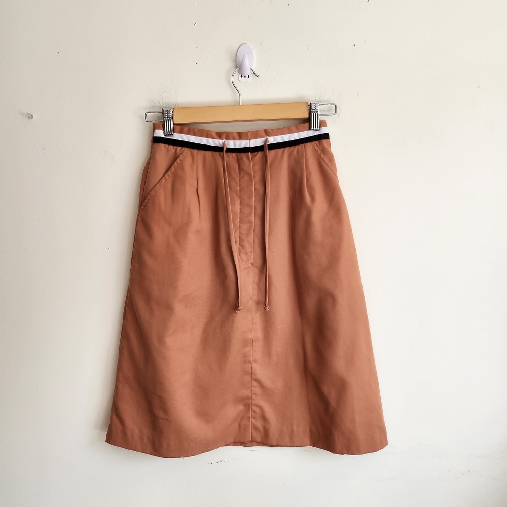 1980s Vintage Quantum Sportswear skirt with attached undershorts